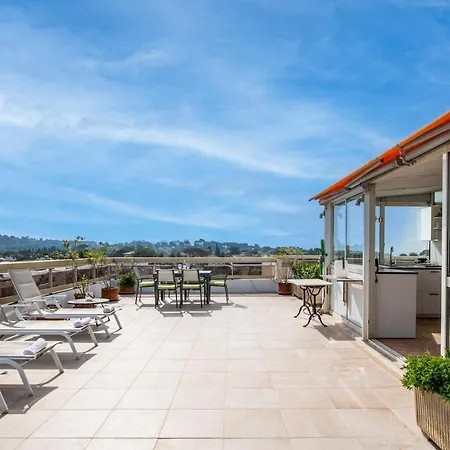 Three Bedrooms With Rooftop Terrace In Jlp * Antibes