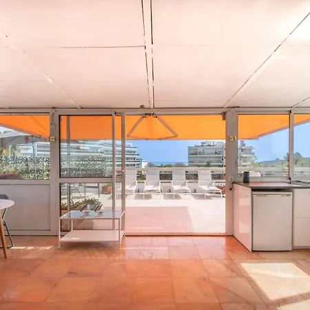 Three Bedrooms With Rooftop Terrace In Jlp Antibes